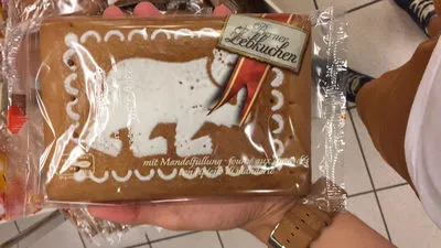 Pain d'épices fourré aux amandes