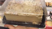 Marbteigboden mit Biscuit, Quark und Sultaninen