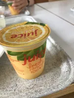 Fresh orange juice 100%