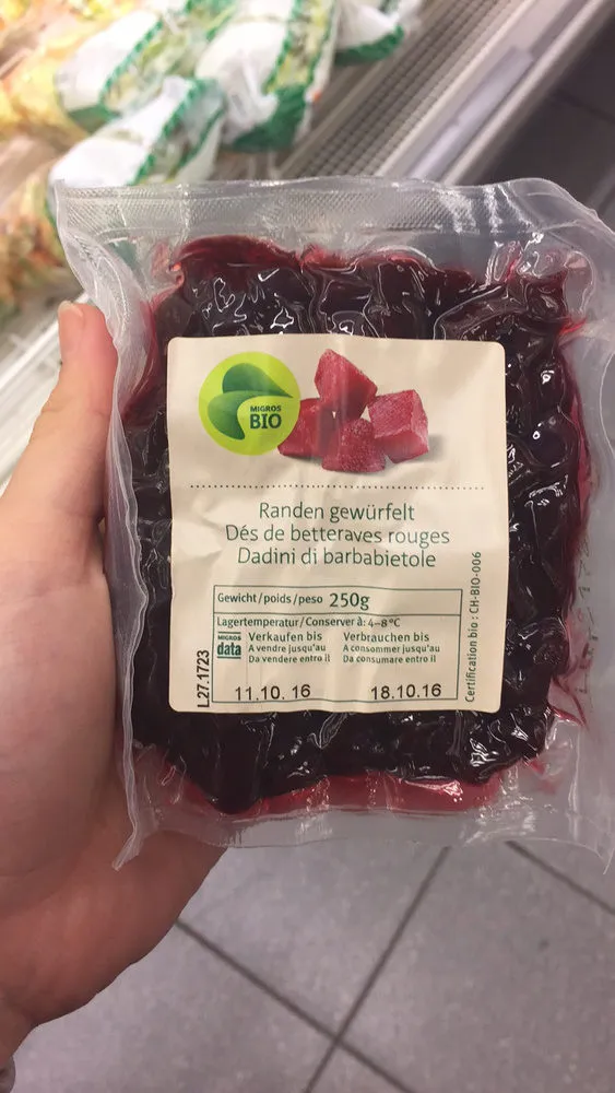 Dés de betteraves rouges bio