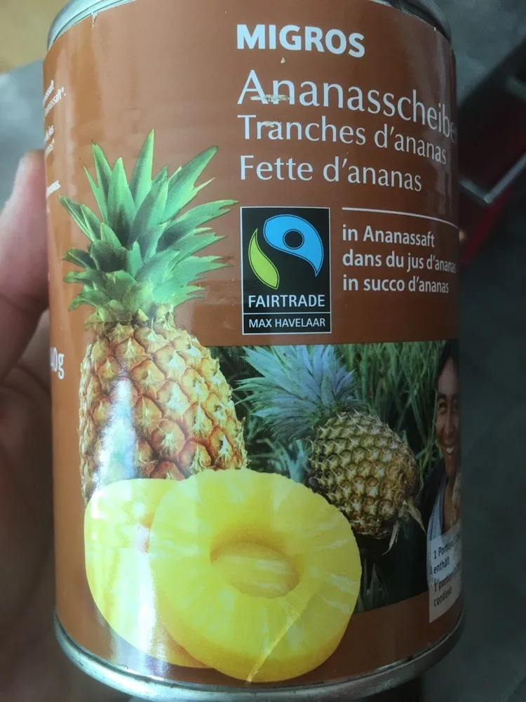 Tranches d'ananas dans le jus d'ananas