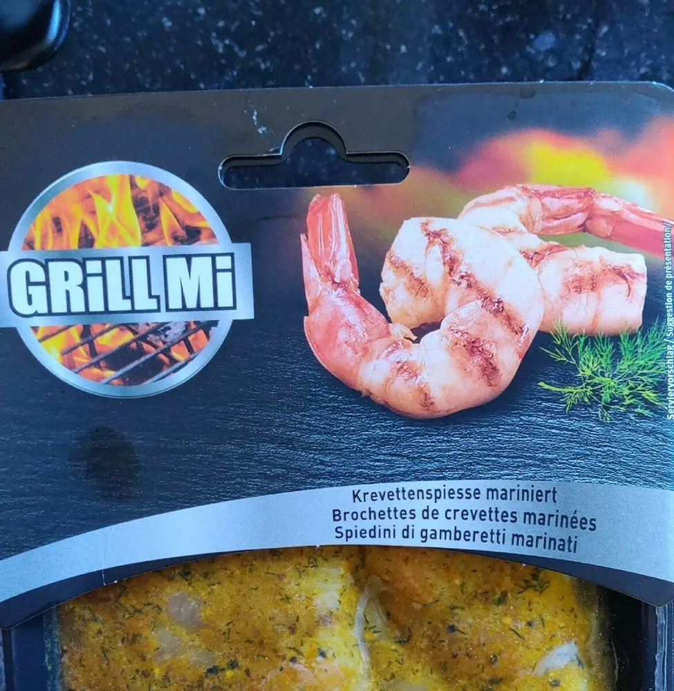 Brochettes de crevettes marinées