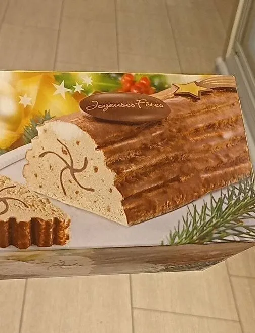 Bûche noisettes
