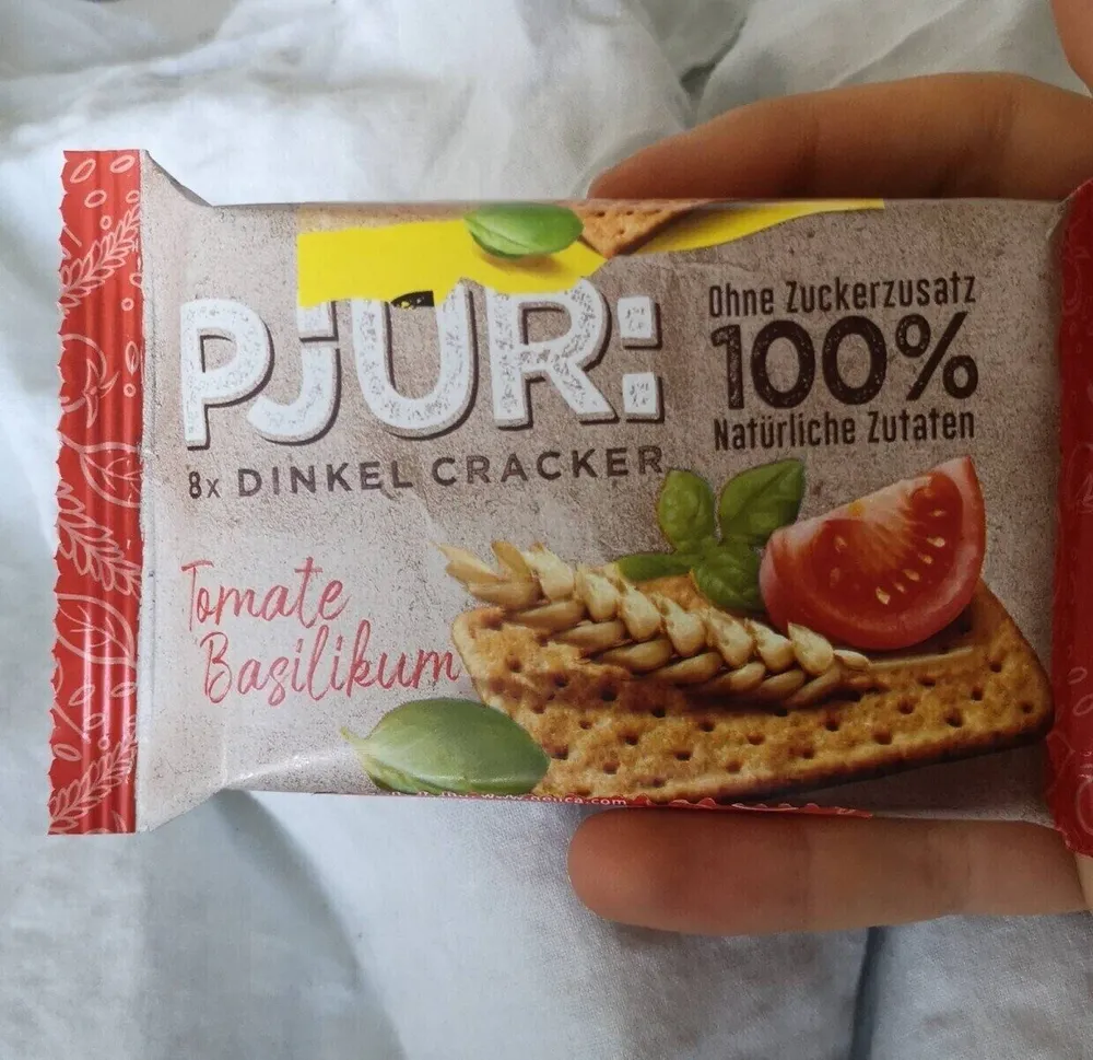 Dinkel Cracker Tomate Basilikum