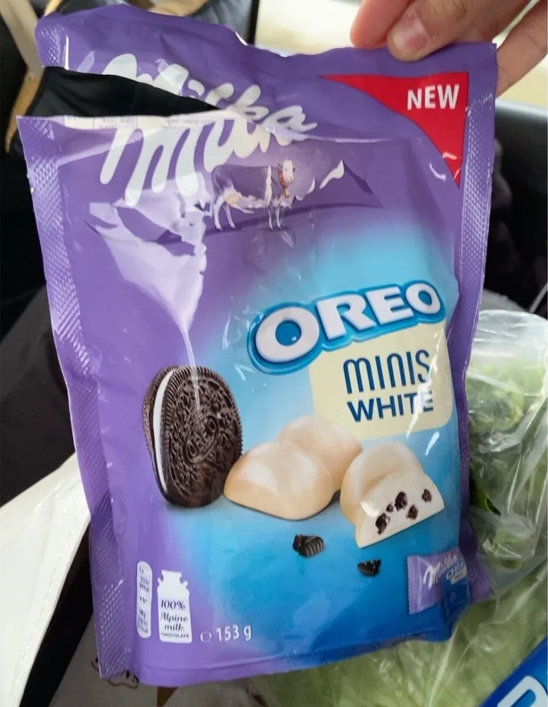 Milka oreo minis white