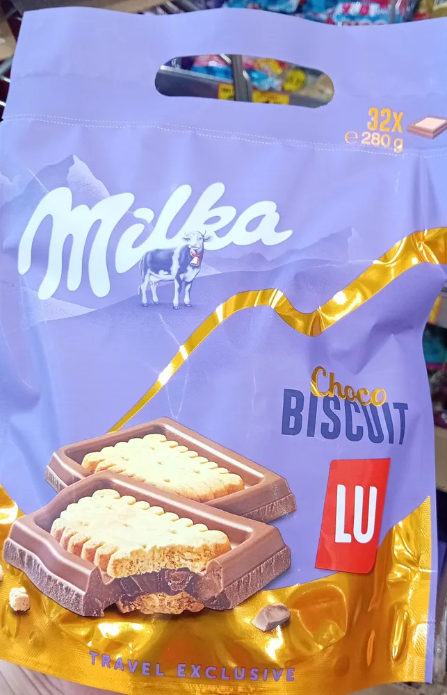 milka choco biscuit