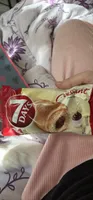 Croissant cocoa filling