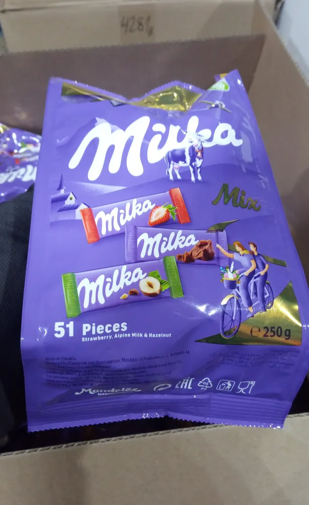 Milka mix 51 piezas Strawberry, Alpine Milk, hazelnut