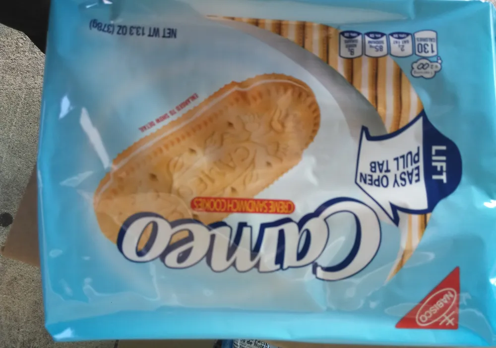 Cameo creme sandwich cookies
