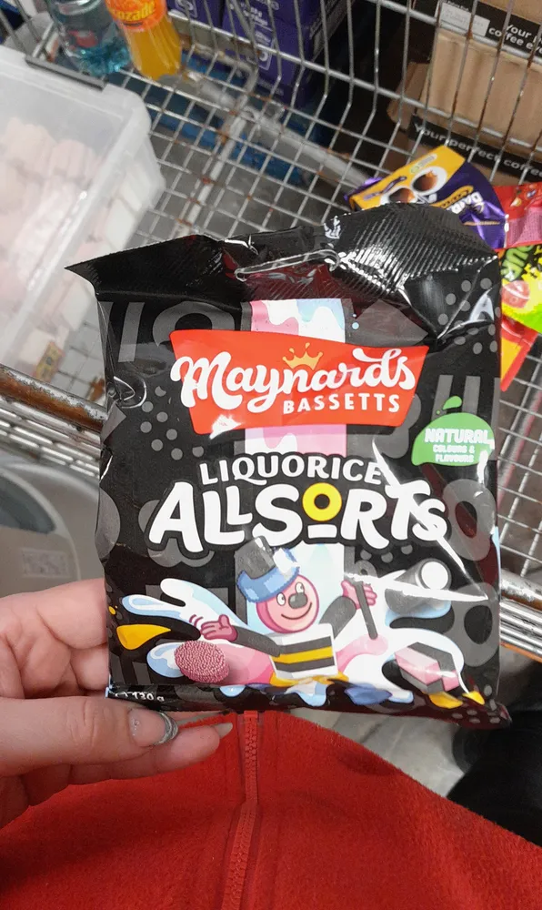 BASSETTS LIQUORICE NATU ALLSORTS COLOUR FLAVO