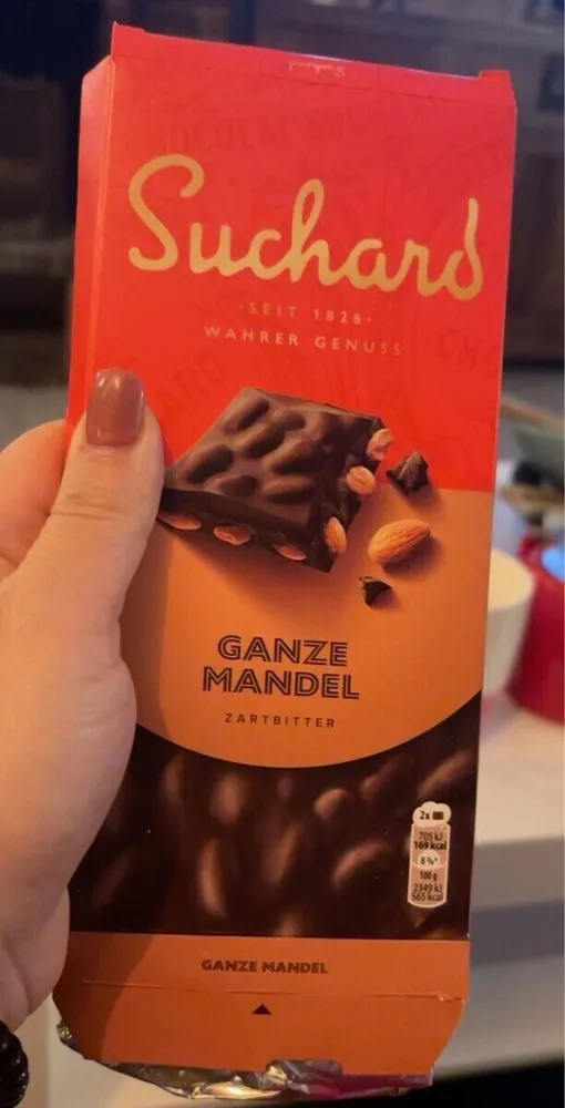 Ganze Mandel