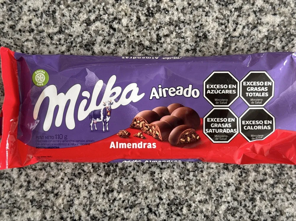 Milka aireado almendras