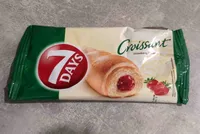 Croissant strawberry filling