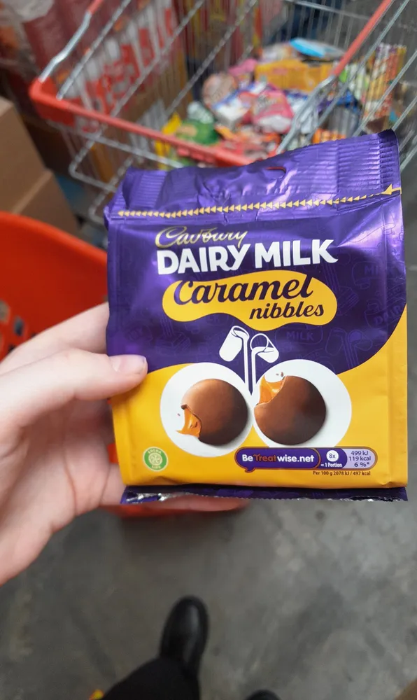 100% SUSTANNARLY SOURCED COCOA 416 PARTNERING WITH