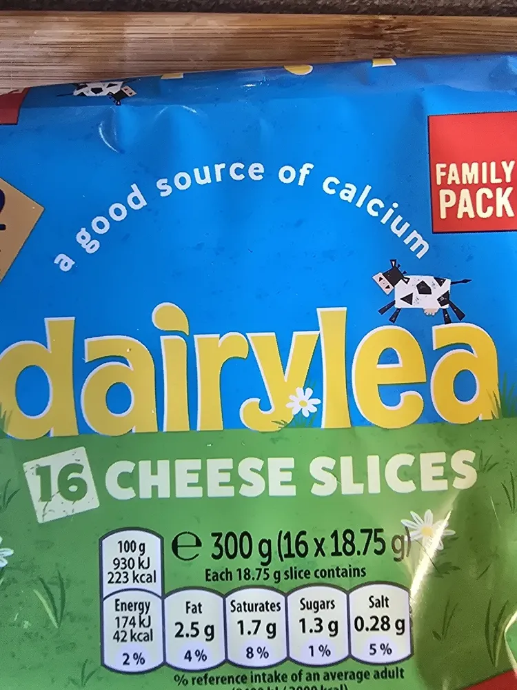 dairylea 16 cheese slices