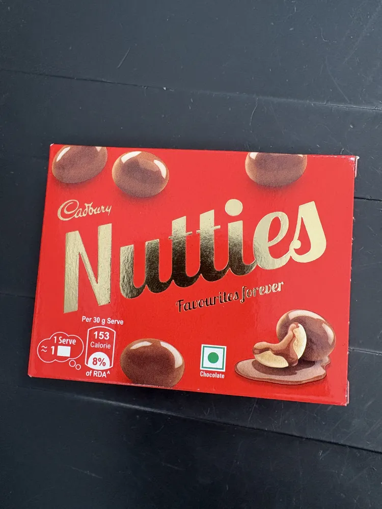 CADBURY NUTTIES CHOCOLATE 30G
