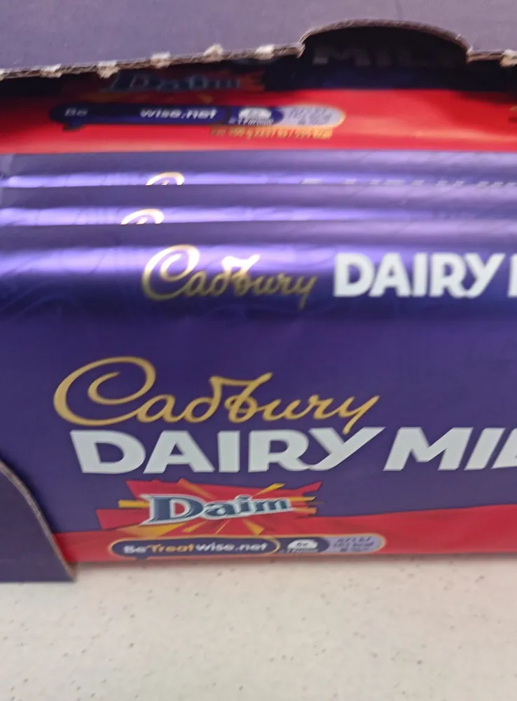 Cadbury dairy milk daim120g