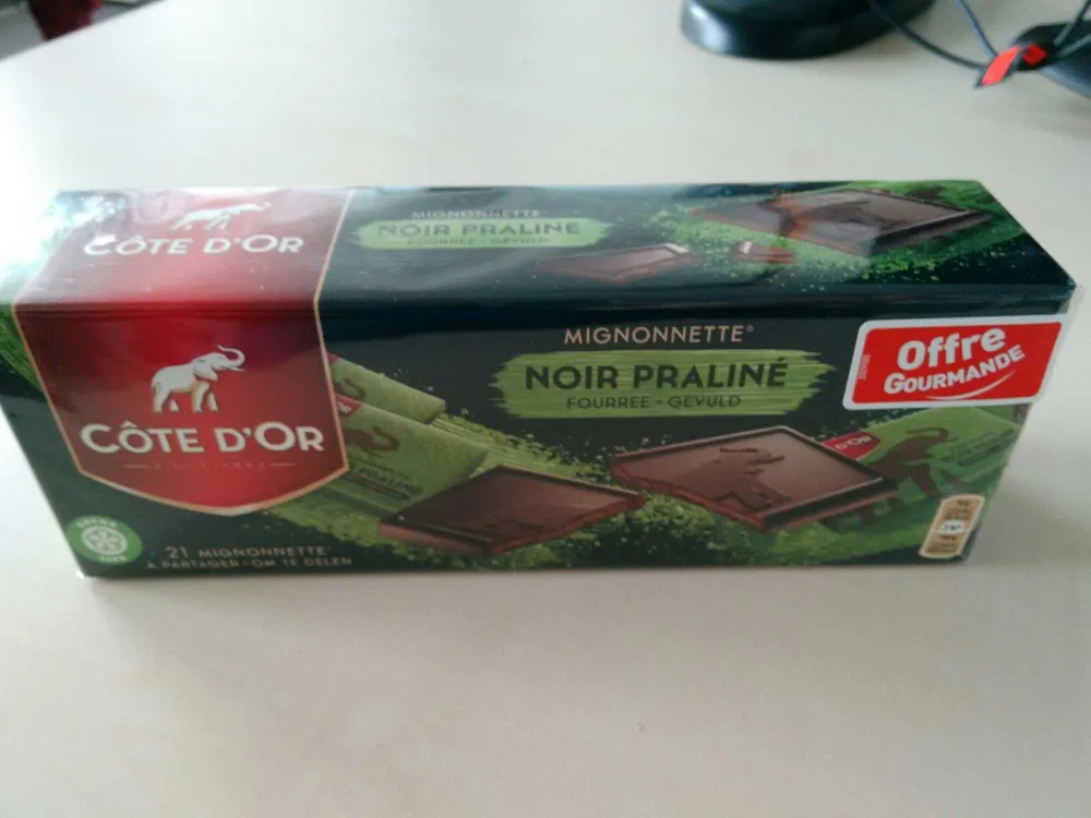 Mignonnette Noir Praliné