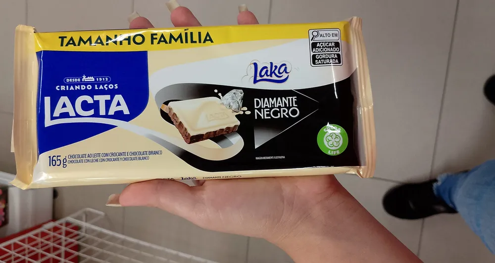 Lacta Diamante Negro