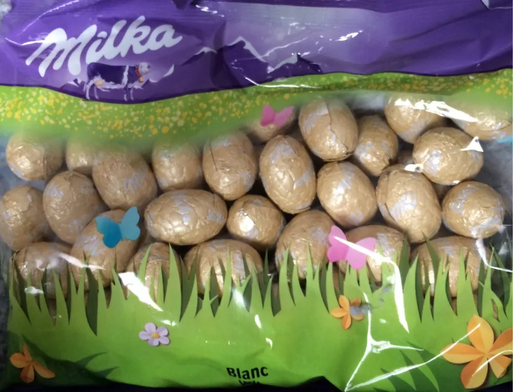 Oeufs de Paques blanc