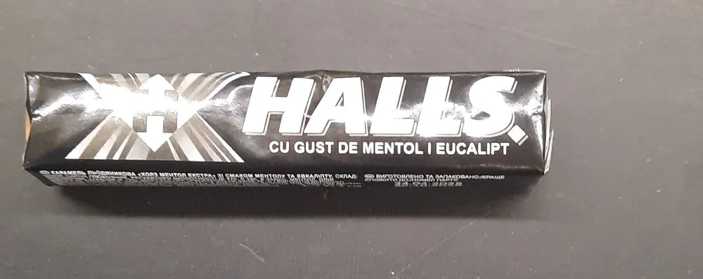 Halls extra strong 9 pieces