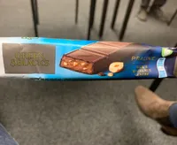 Praline milk&halzenut center