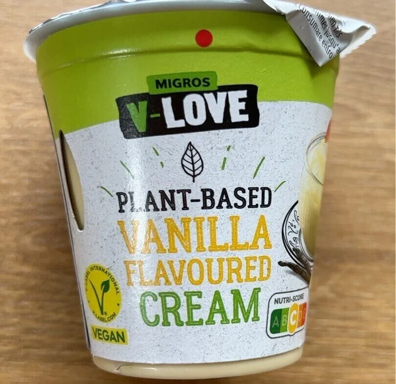 Plant-based vanilla flavoured cream