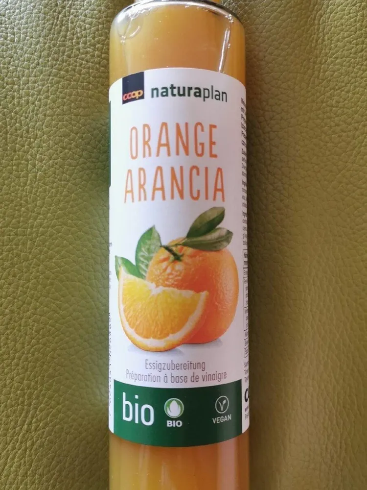 Préparation a base de vinaigre-orange