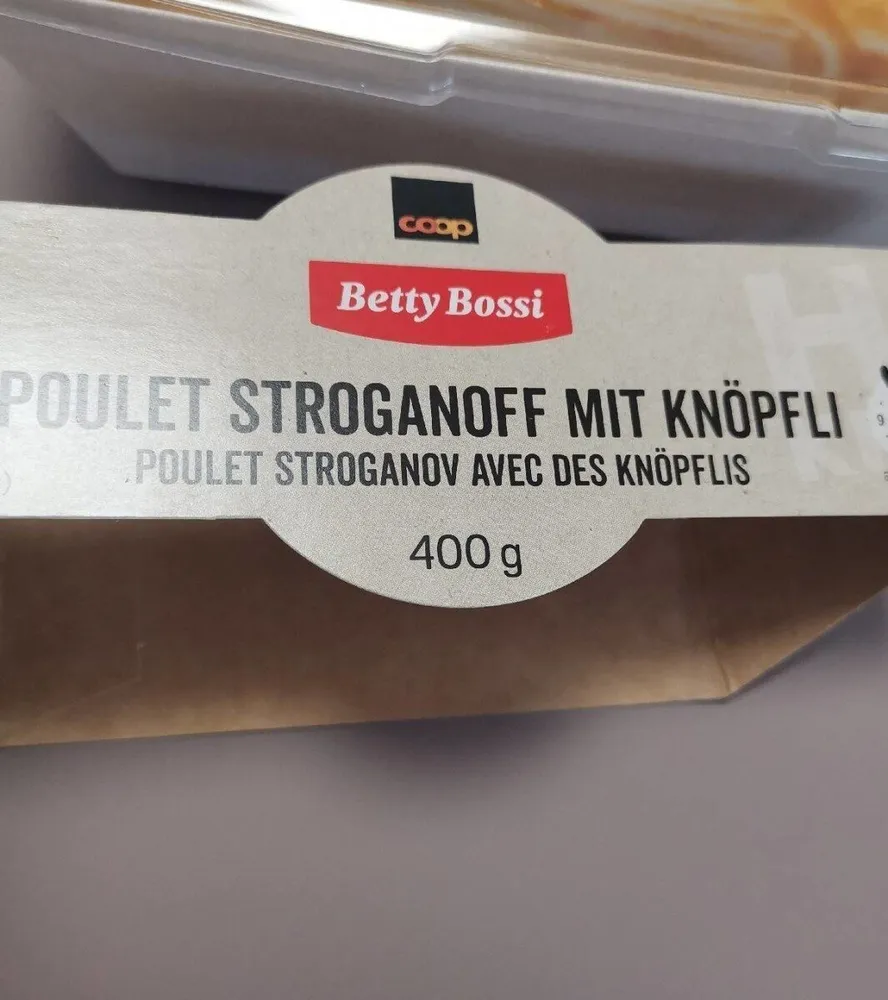 Poulet stroganov avec des knöpfli