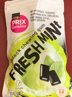 Black chewing gum Freshmint