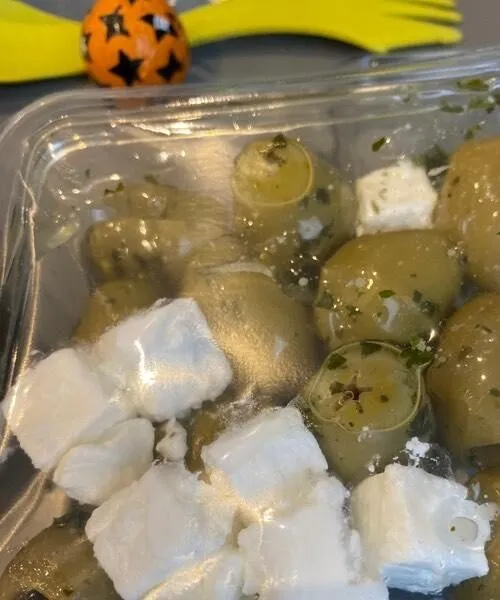 Feta & grüne Oliven
