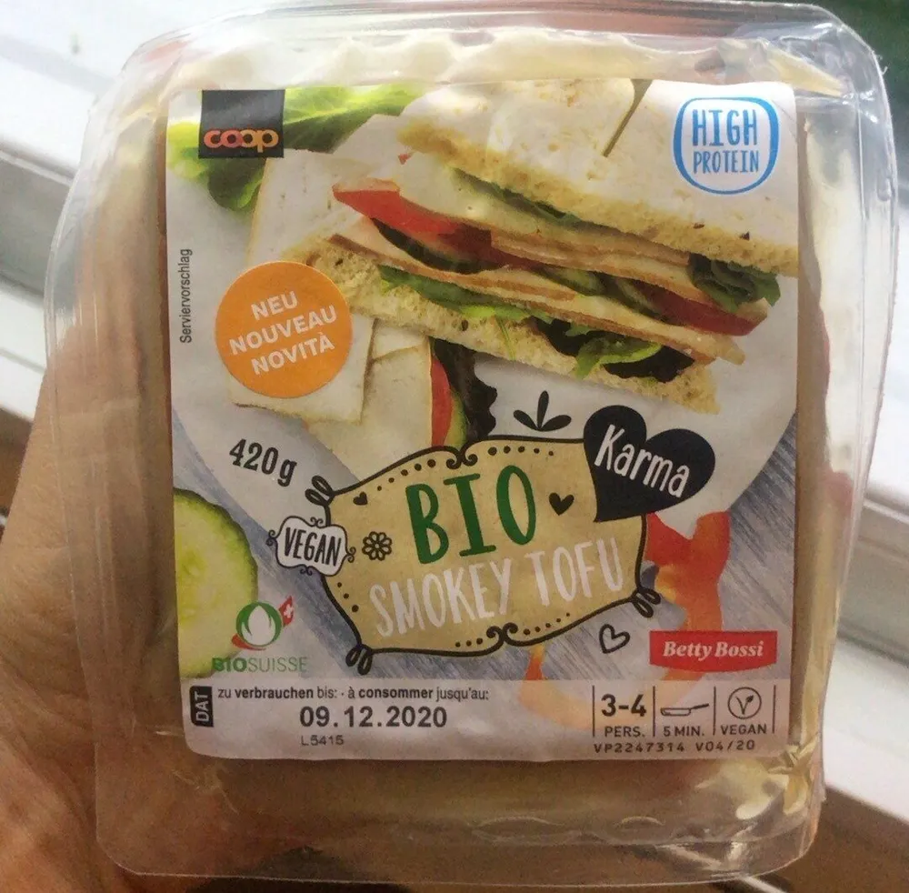 Bio smokey tofu
