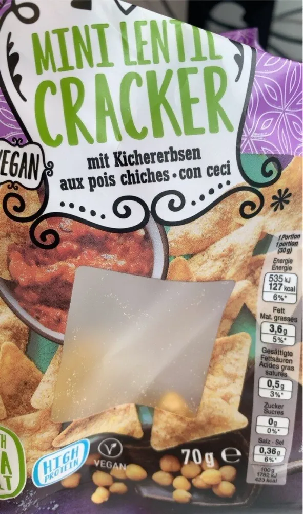 Mini lentil cracker