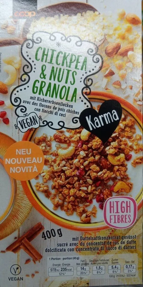 Chickpea and nuts granola