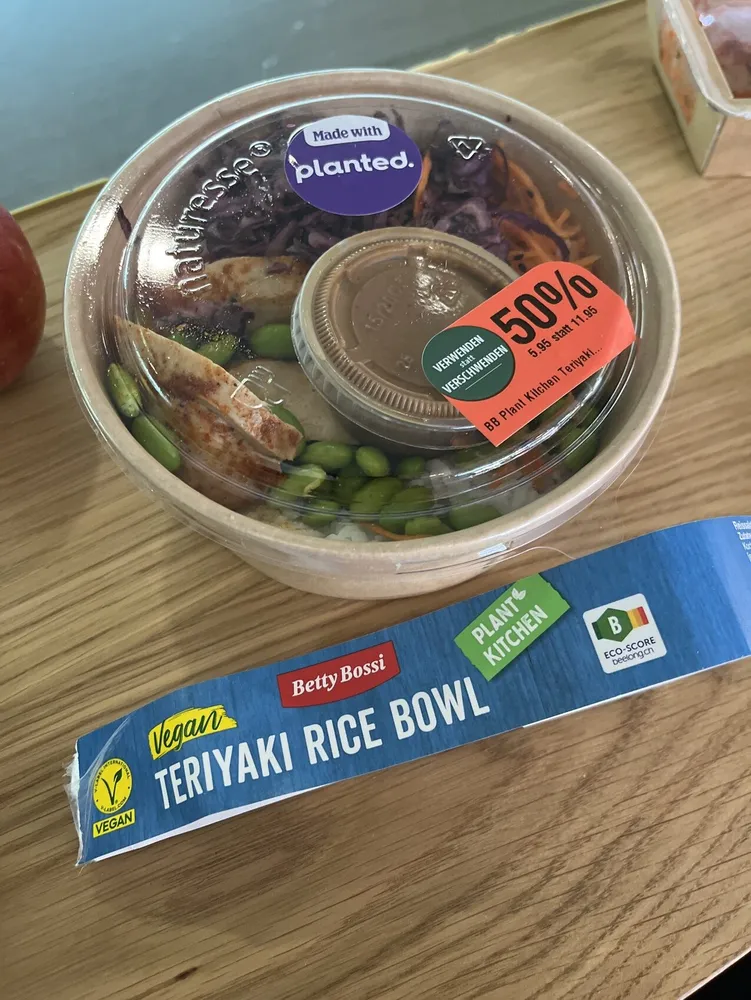 Teriyaki rice bowl made with planted