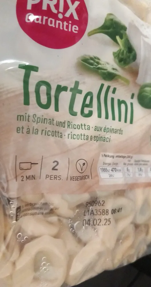 Tortellini mit Spinat und Ricotta