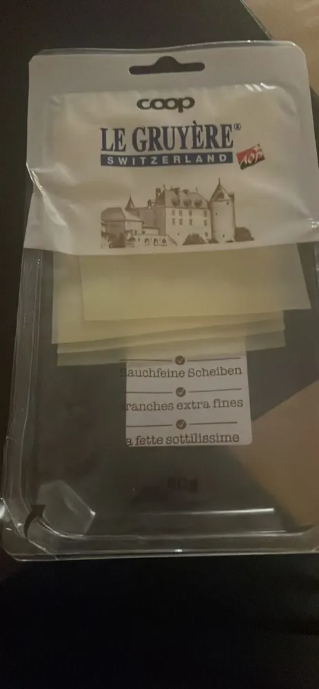 Le Gruyere, Vollfett-Hartkäse, mit Rohmilch hergestellt