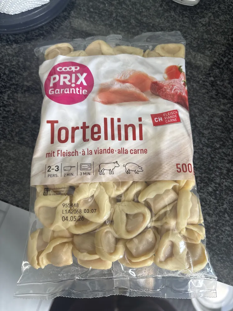 Tortellini mit Fleisch · à la viande · alla carne