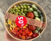 Mischsalat mit Gemüse und Edamame