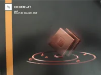 Chocolat lait eclats de caramel salé