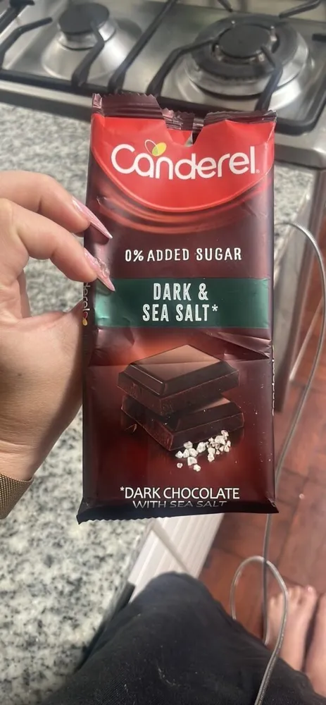 DARK & SEA SALT DARK CHOCOLATE WITH SEA SALT