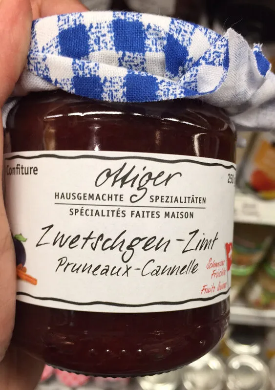 Confiture Pruneaux-Cannelle