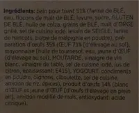 Pain pour toast avec préparation d’oeuf
