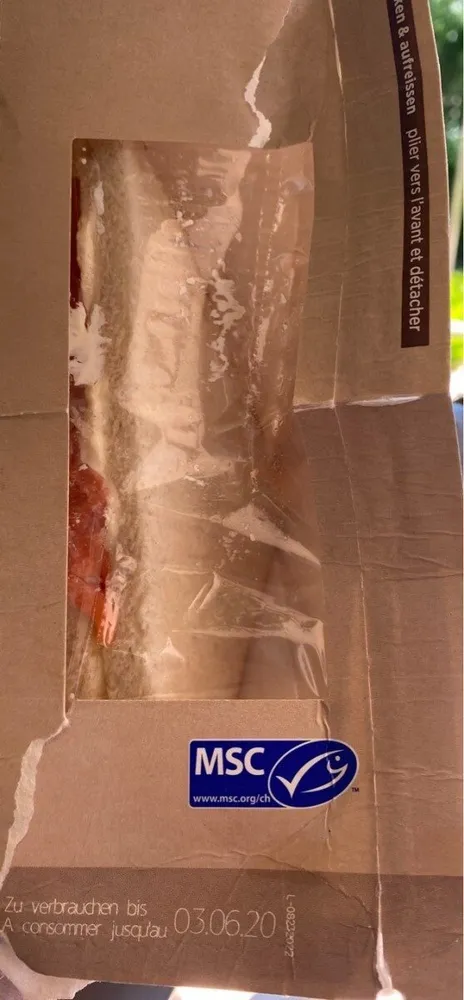 Pain pour toast avec saumon fumé
