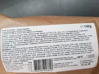 Laugenbuttergipfel mit Bauernschinken
