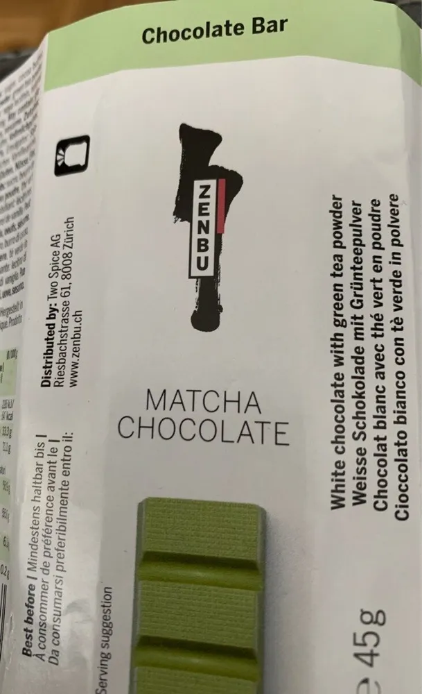 Chocolat blanc avec thé vert en poudre