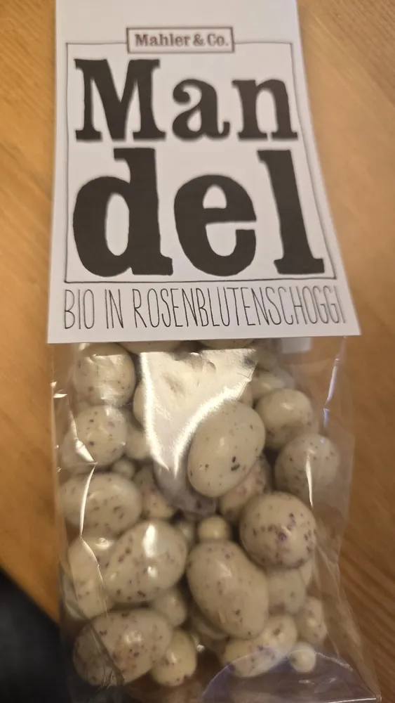Mahler&Co Mandel bio in Rosenblutenschoggi