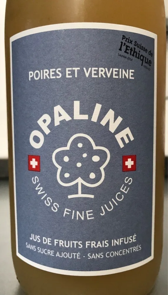 Jus de fruits frais infusé