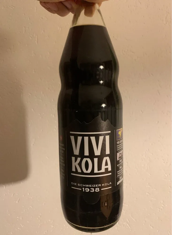 Vivi Kola