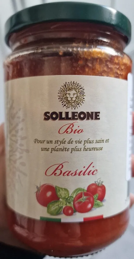 Tomatensauce mit Basilikum